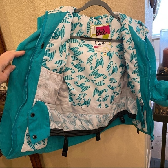 BILLABONG Caltyr Girls Teal Hoodie Ski Snowboard Jacket Size Medium - Picture 5 of 10